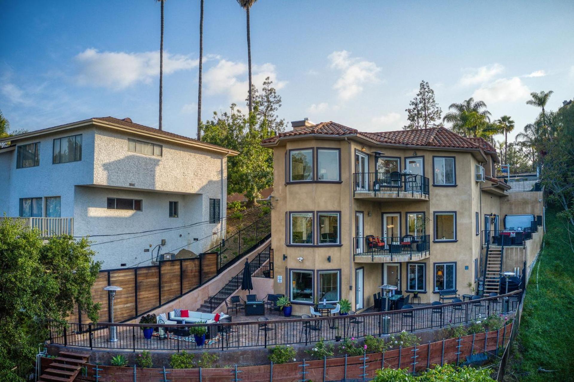 Luxury Modern W/ Great La Views Сasa de vacaciones *