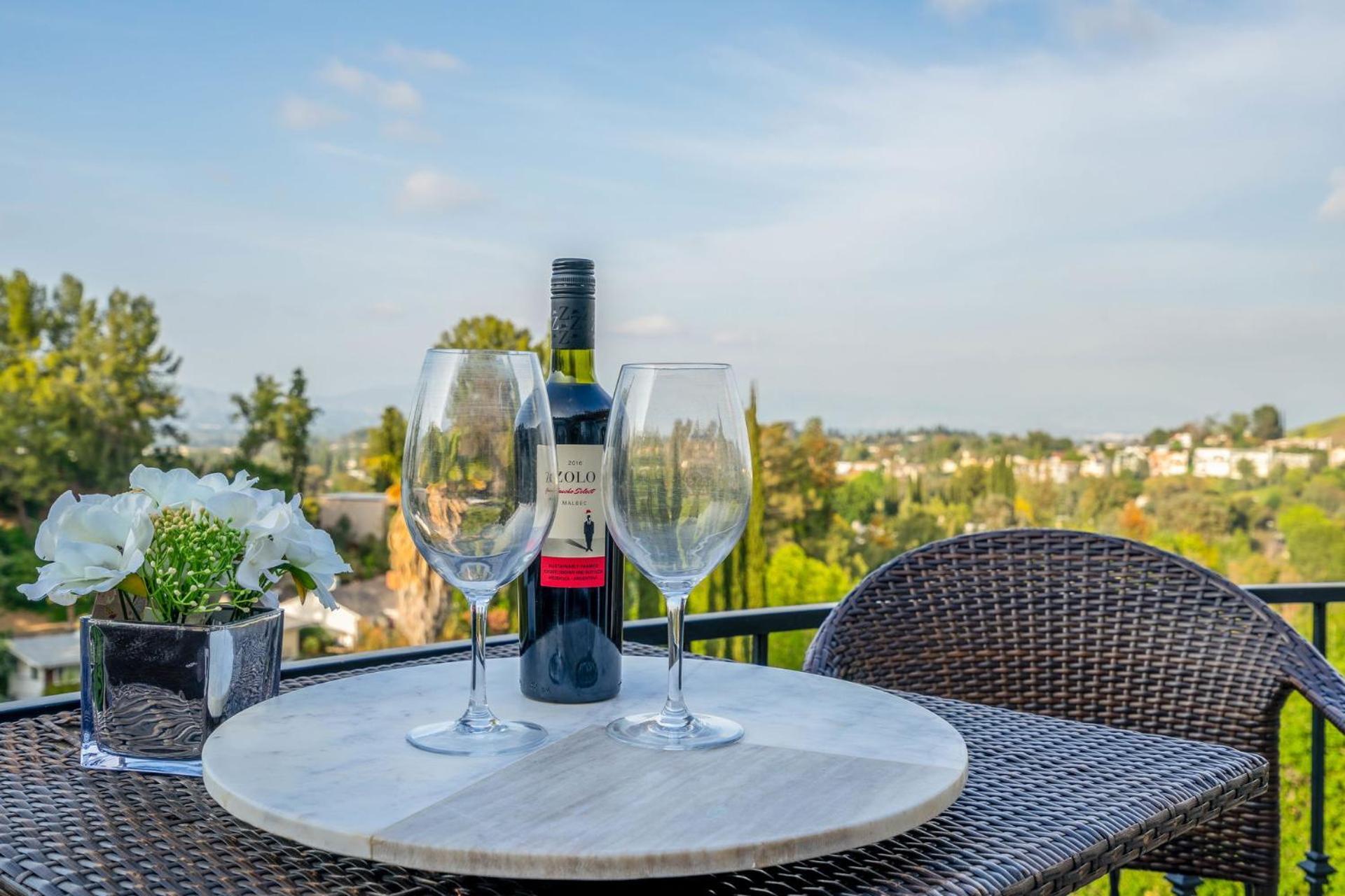 Сasa de vacaciones Luxury Modern W/ Great La Views *