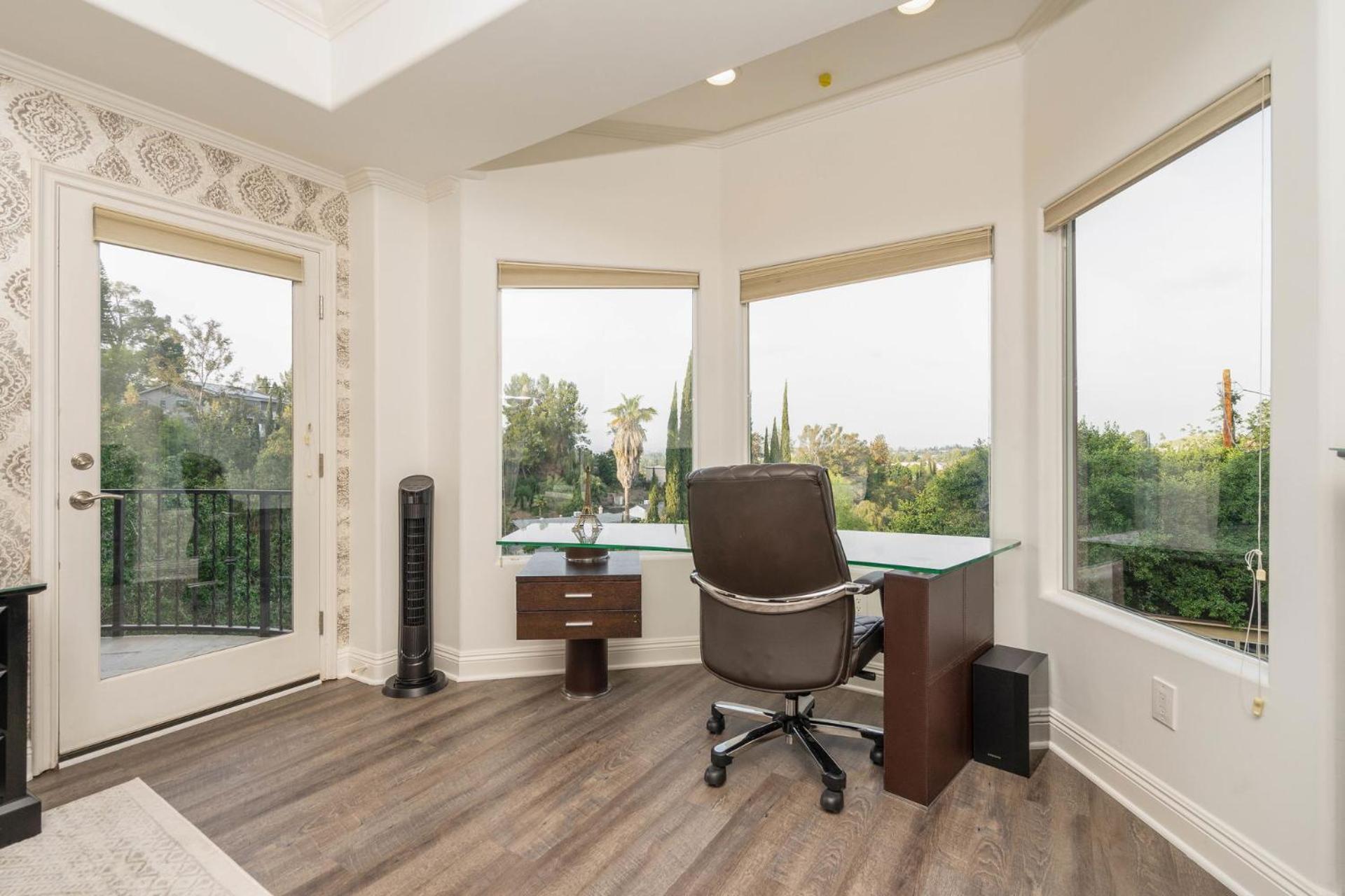 Luxury Modern W/ Great La Views Сasa de vacaciones