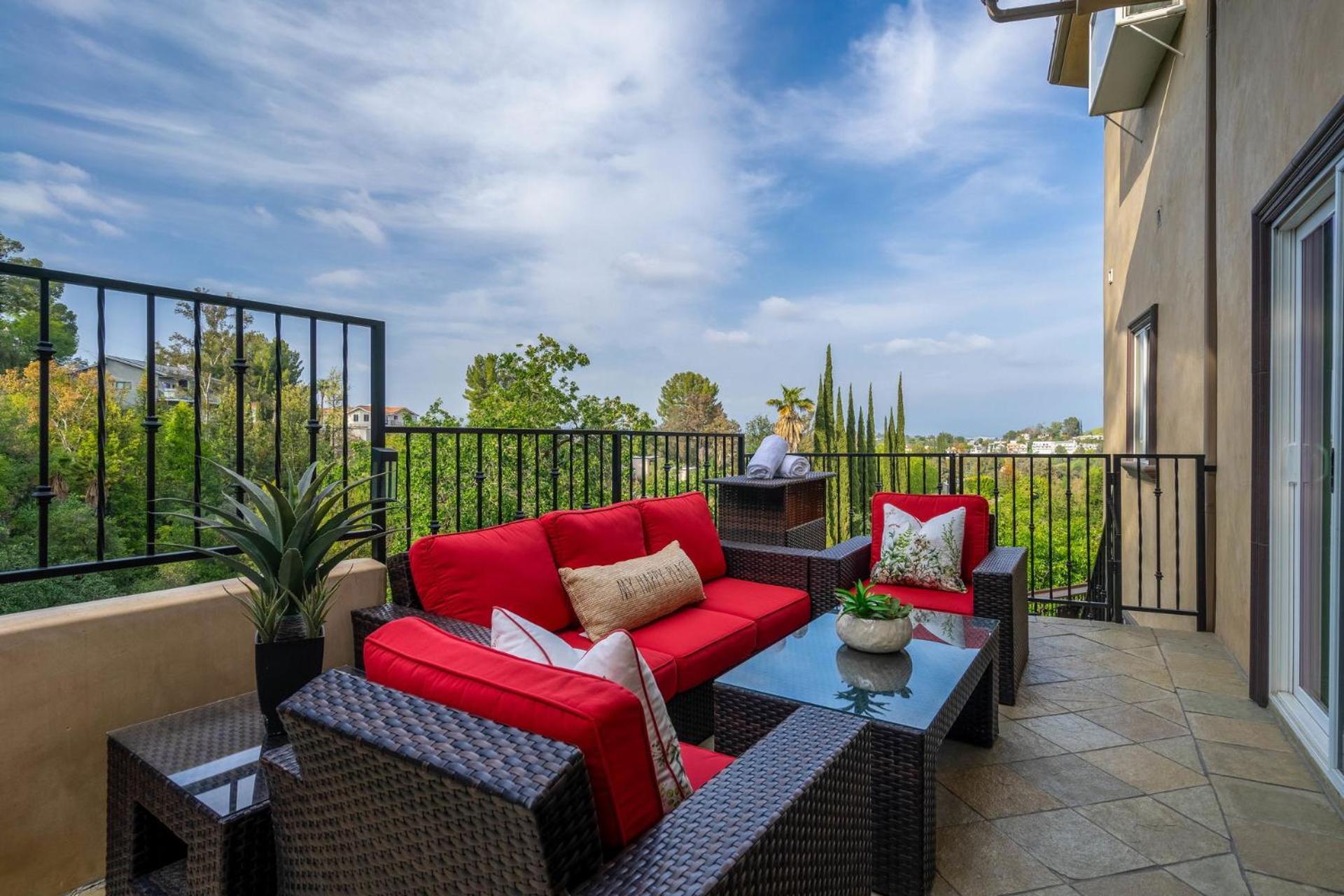 Luxury Modern W/ Great La Views Сasa de vacaciones *
