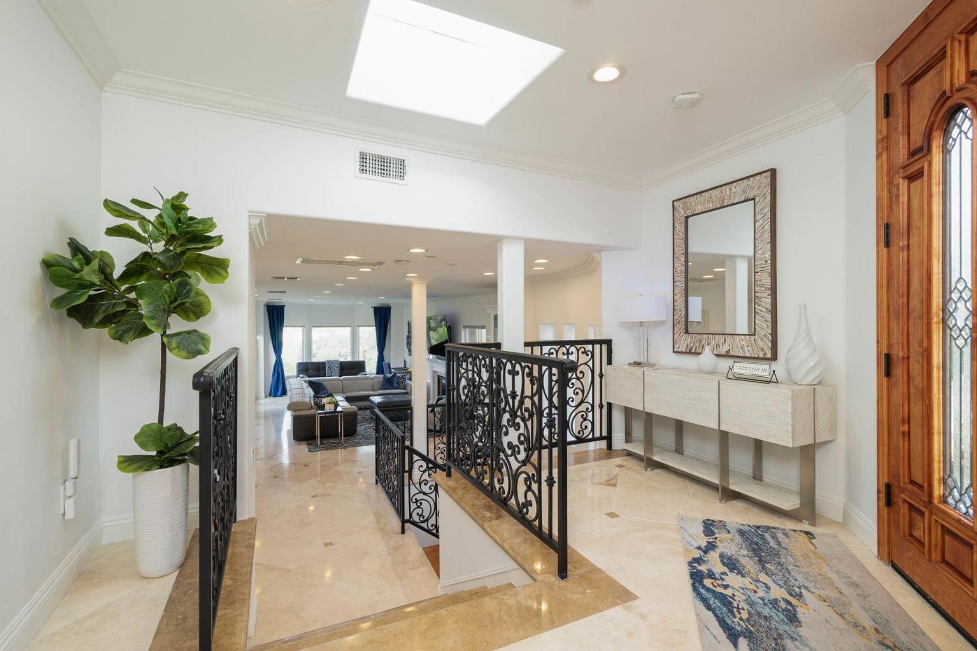 Сasa de vacaciones Luxury Modern W/ Great La Views *